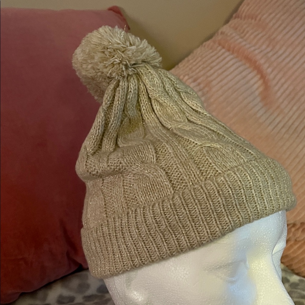 NWOT Old Navy Tan & gold Cable Knit Pom-Pom Hat
